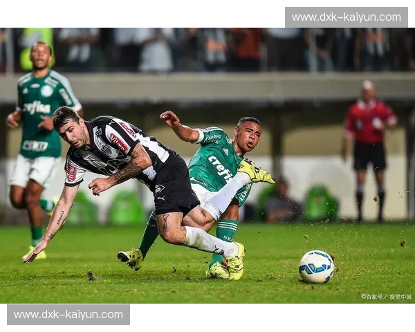 北境之火与霓虹之都：当朗斯遇上巴黎，法甲最纯粹的灵魂博弈